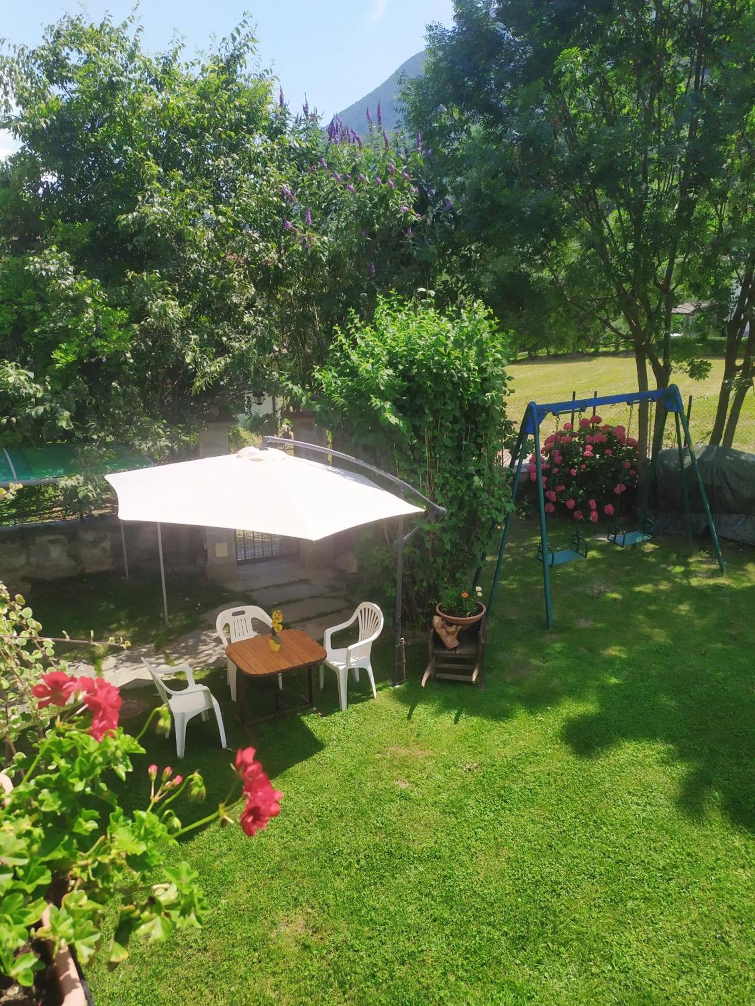 La Ghita Bed & Breakfast Sparone ภายนอก รูปภาพ